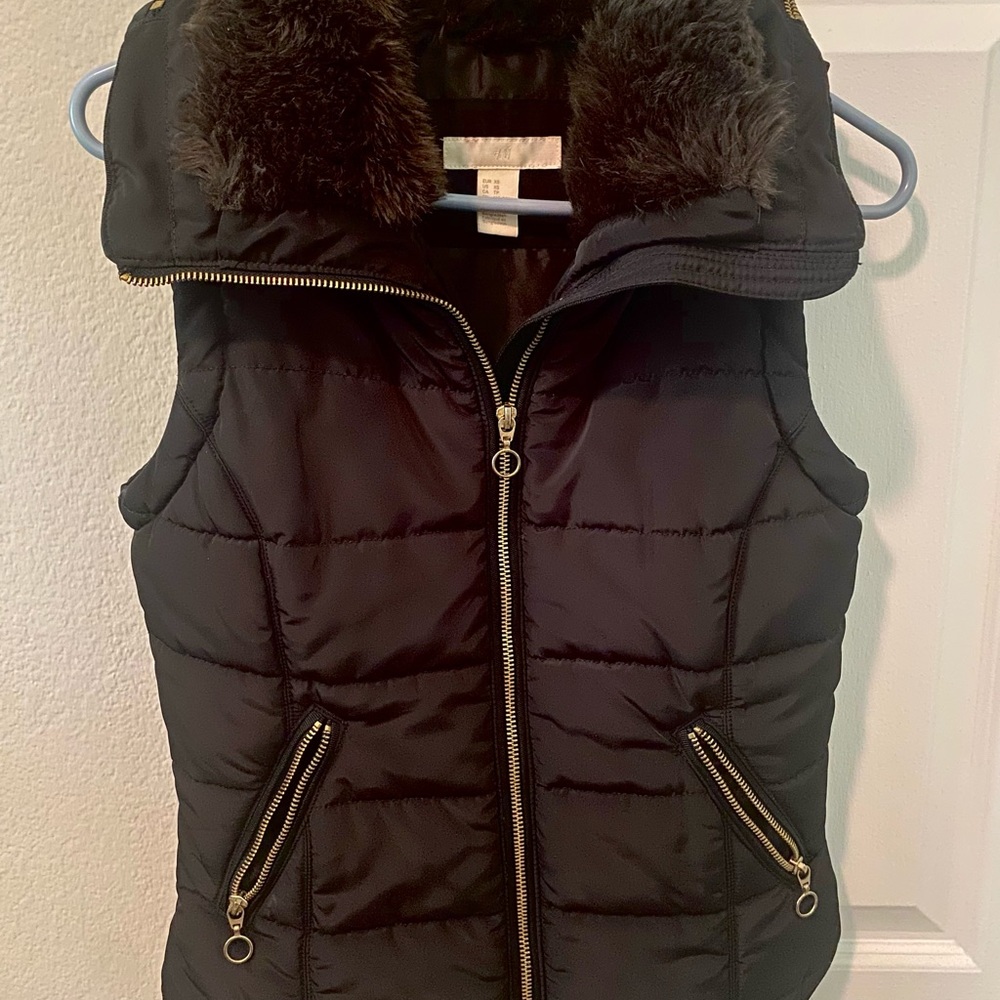 H&M XS Warm Winter Vest